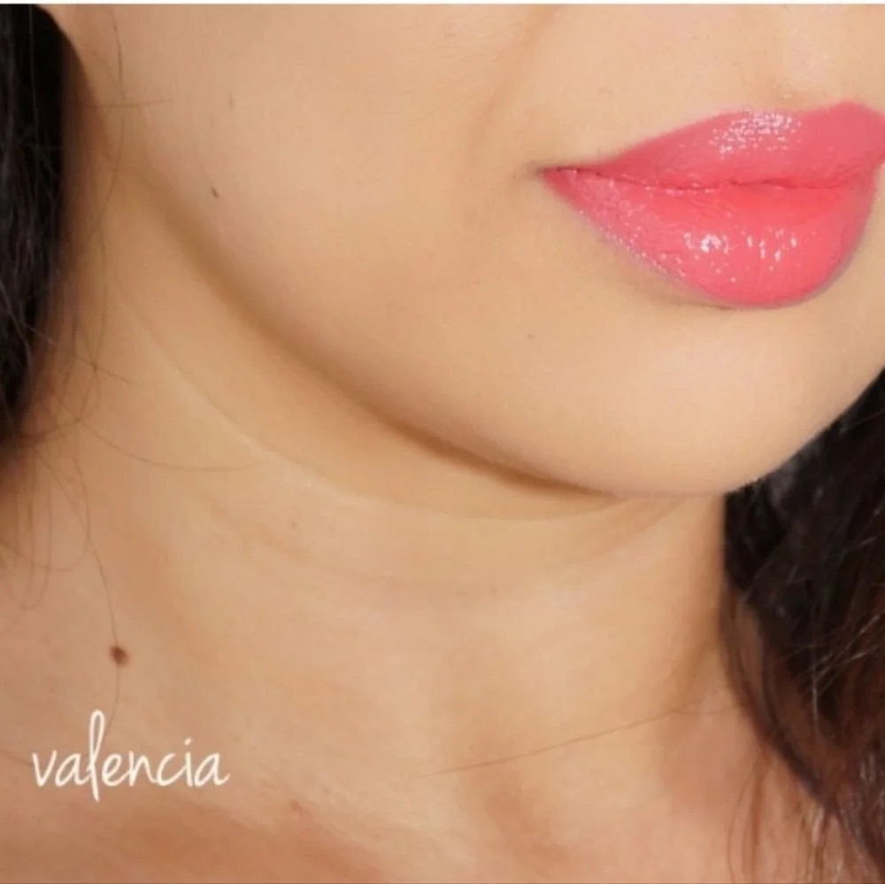 Valencia Nars Bright Pink Full Vinyl Lip Lacquer Brand New Authentic
